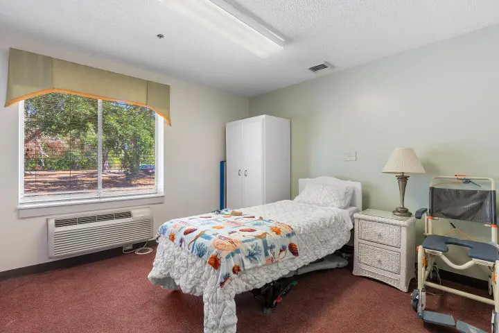 024-5401SawyerRoad-Sarasota-FL-34233-FULL (Small)