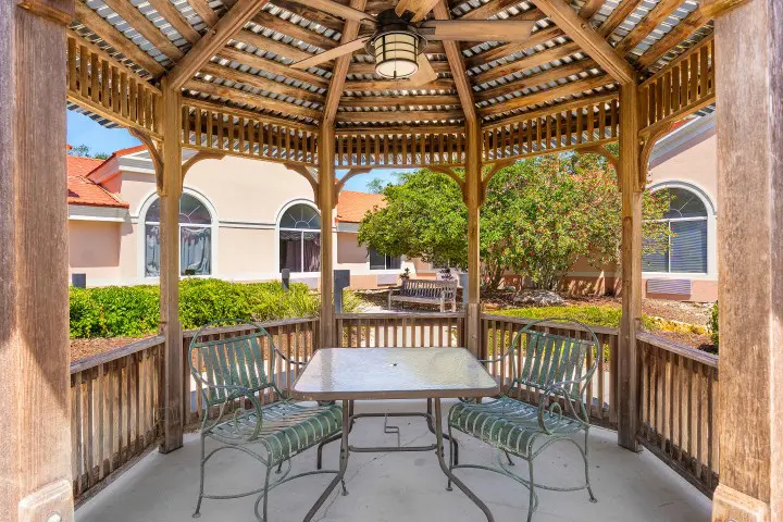 040-5401SawyerRoad-Sarasota-FL-34233-FULL (Small)