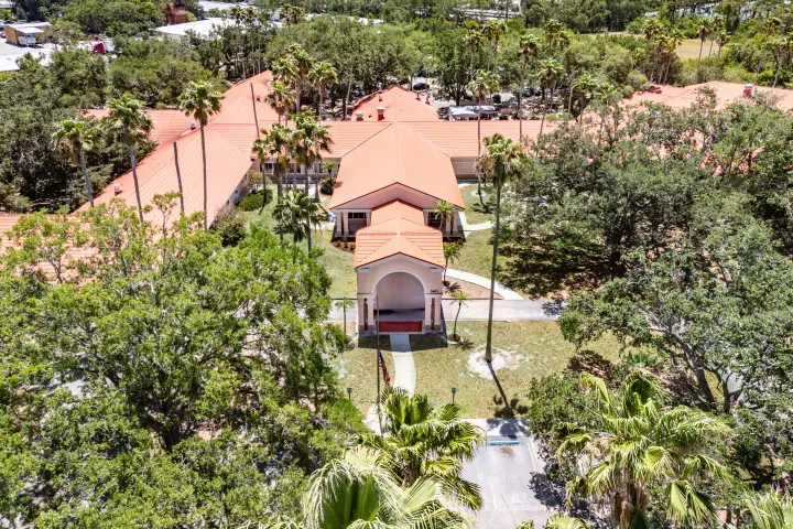053-5401SawyerRoad-Sarasota-FL-34233-FULL (Small)
